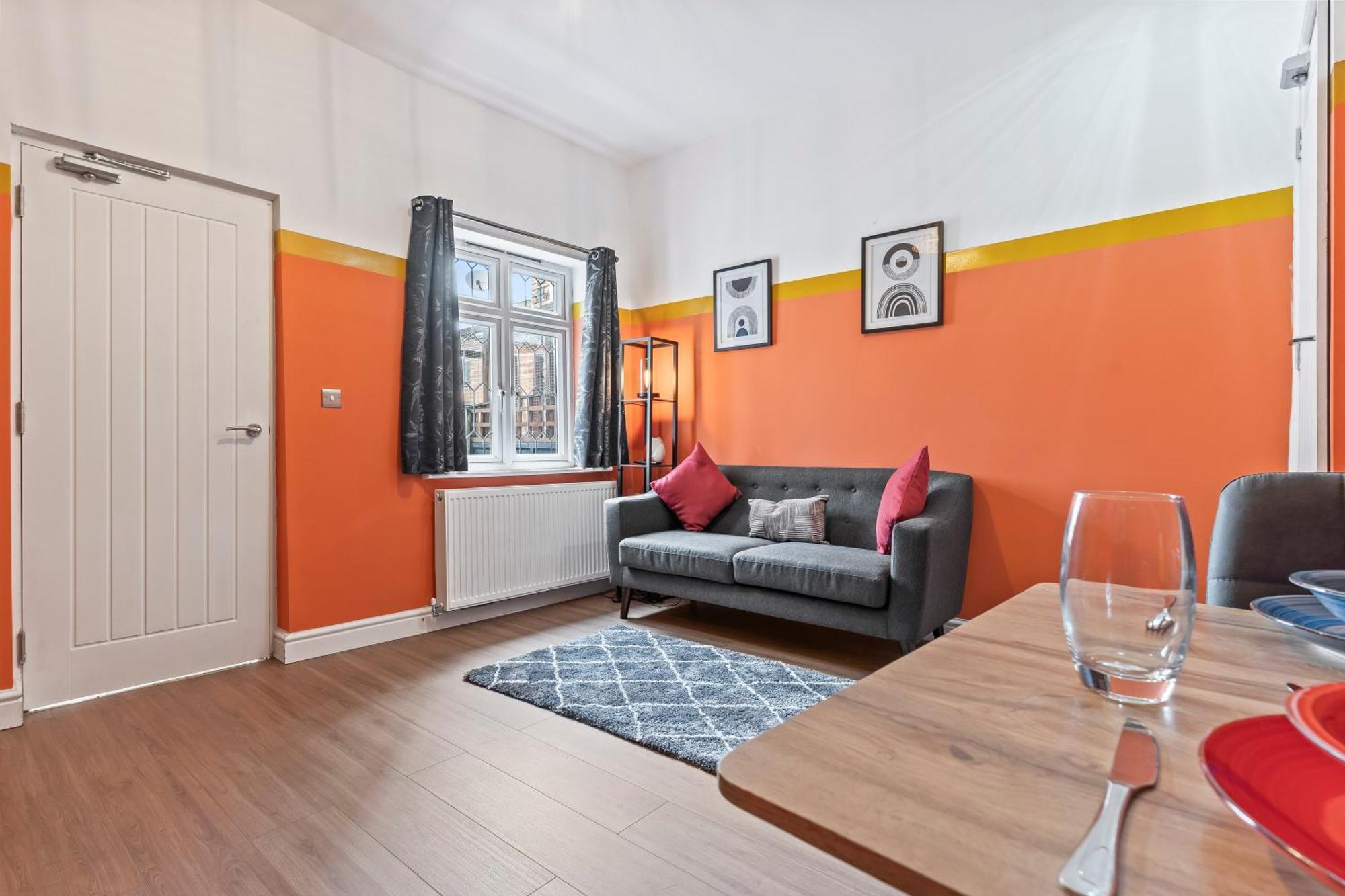 4 Bedroom, 2 Bath In Newcastle Town Centre Exteriör bild