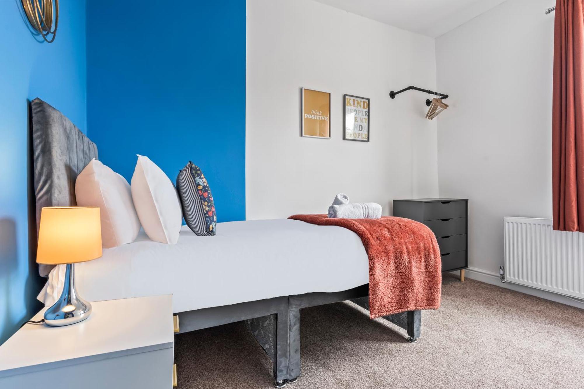 4 Bedroom, 2 Bath In Newcastle Town Centre Exteriör bild