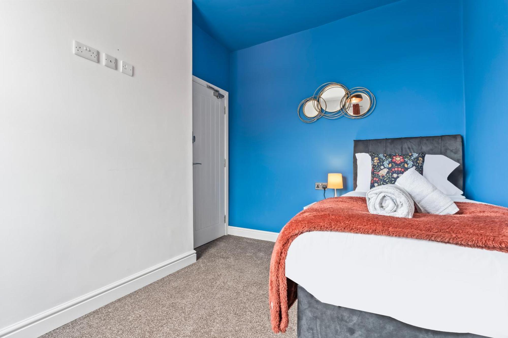 4 Bedroom, 2 Bath In Newcastle Town Centre Exteriör bild